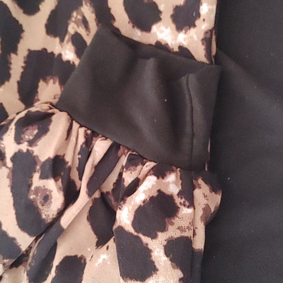 Unbranded Mixed Media Top Size L - Picture 2 of 5